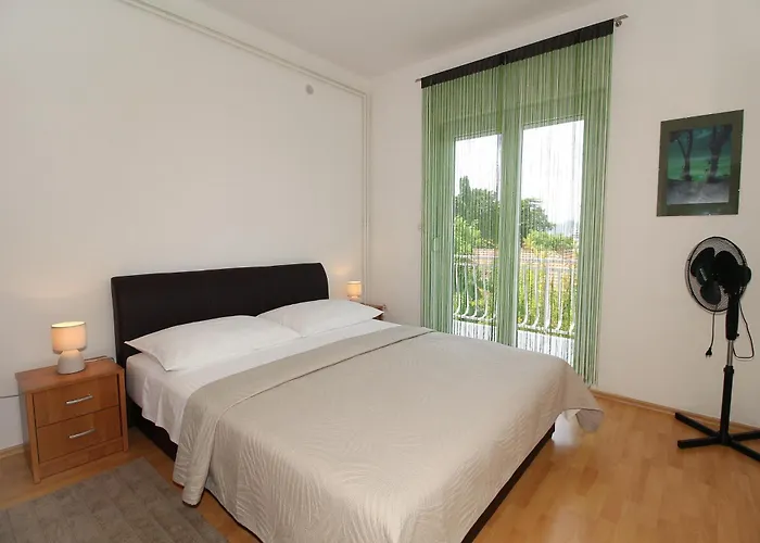 Apartments Ombla